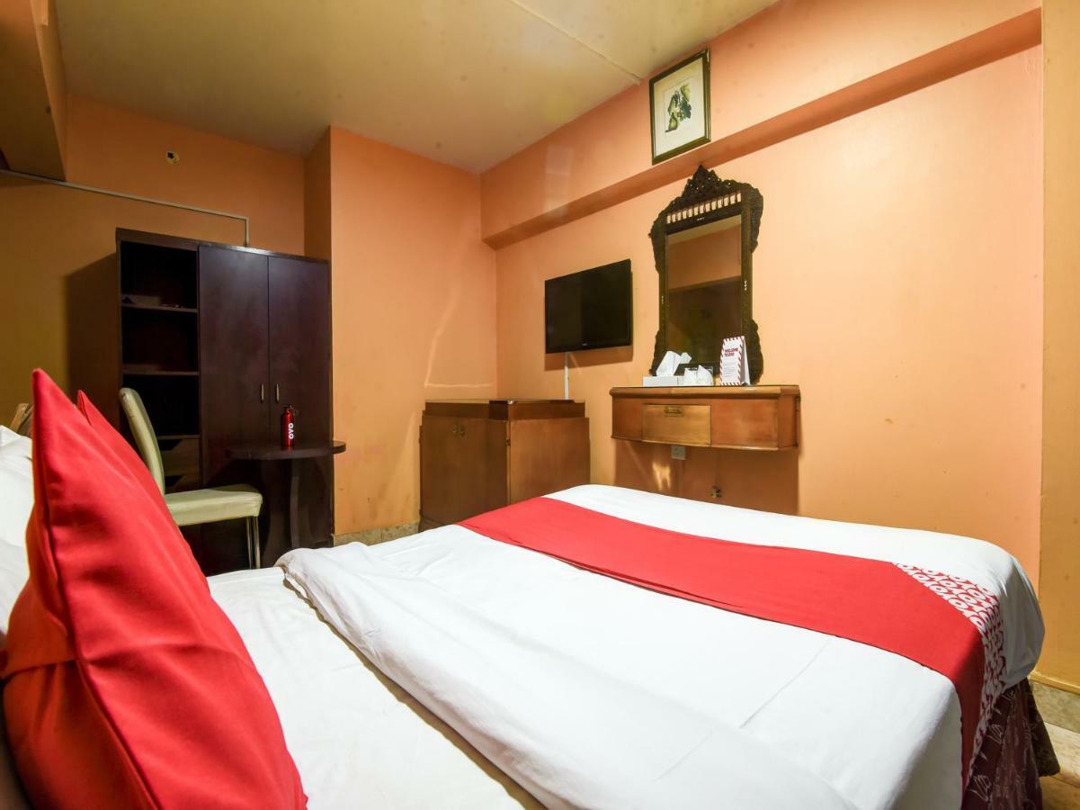 Oyo 270 Dream Land Hotel Dubai Buitenkant foto